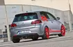 Volkswagen Golf R ma teraz 330 KM i naklejki