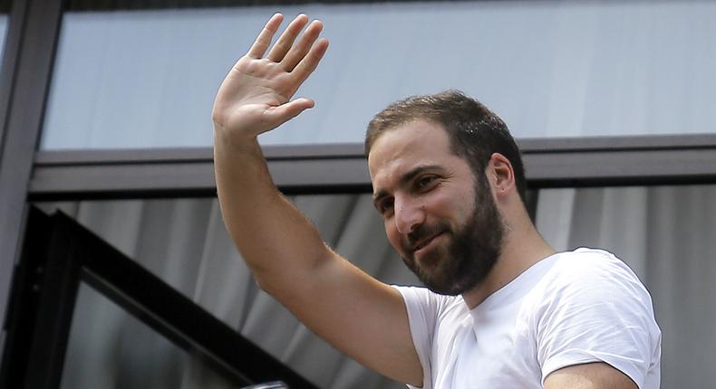 ___5314441___https:______static.pulse.com.gh___webservice___escenic___binary___5314441___2016___8___6___17___gonzalohiguain-cropped_1xeu027grzv191b75xm26e398a