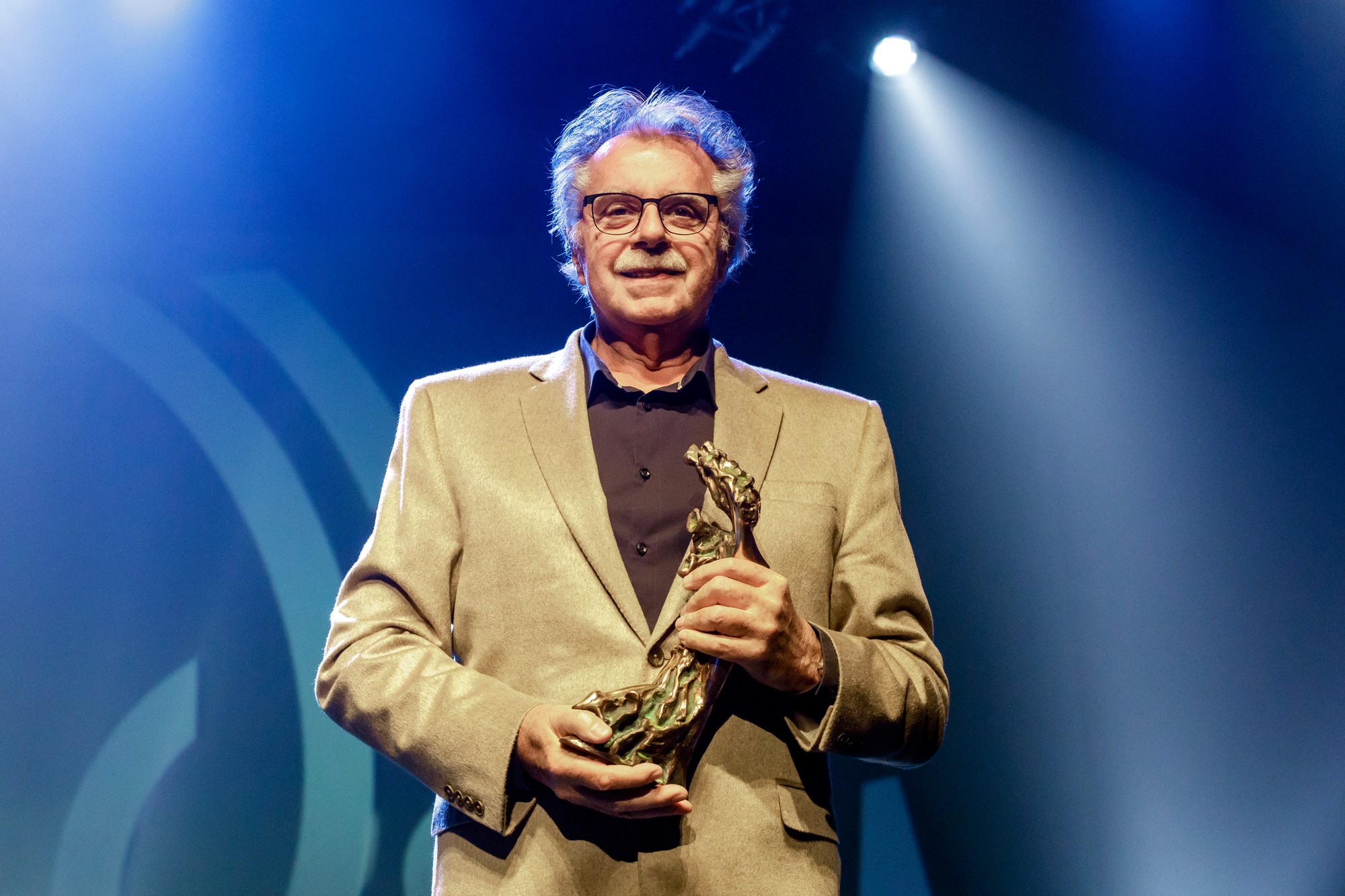 Spevák Pavol Hammel.