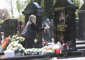 Novo bežanijsko groblje rođendan Saše Popovića