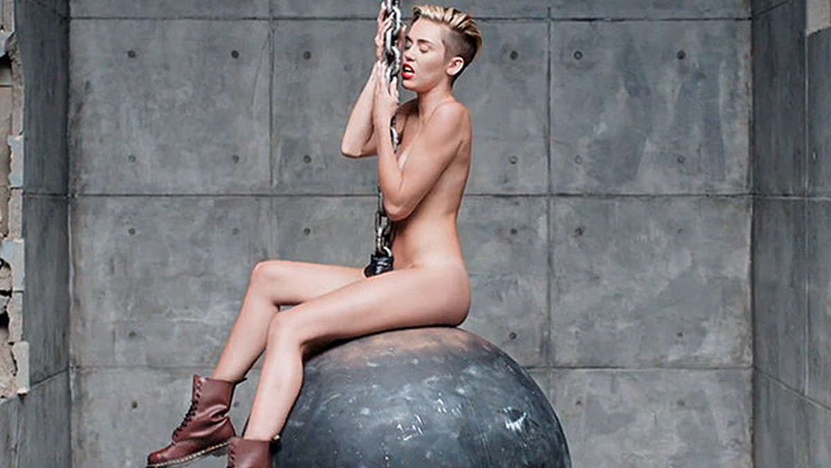 Miley Cyrus - "Wrecking Ball"