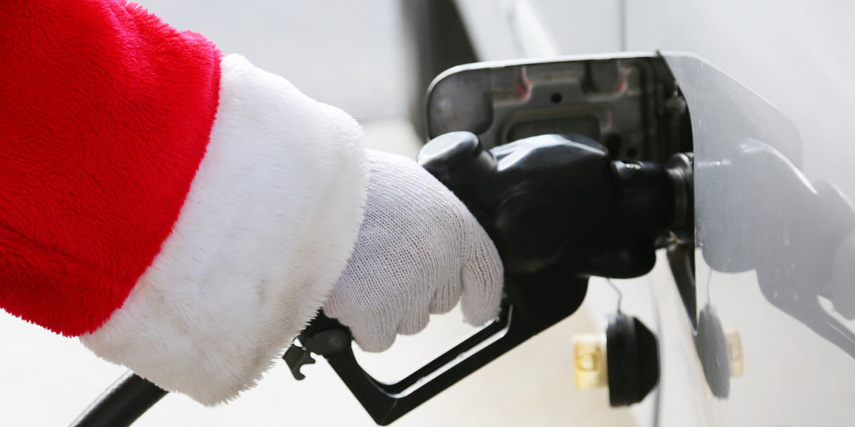 Na Boże Narodzenie drożeje diesel, tanieje benzyna, prognozują analitycy rynku paliw.