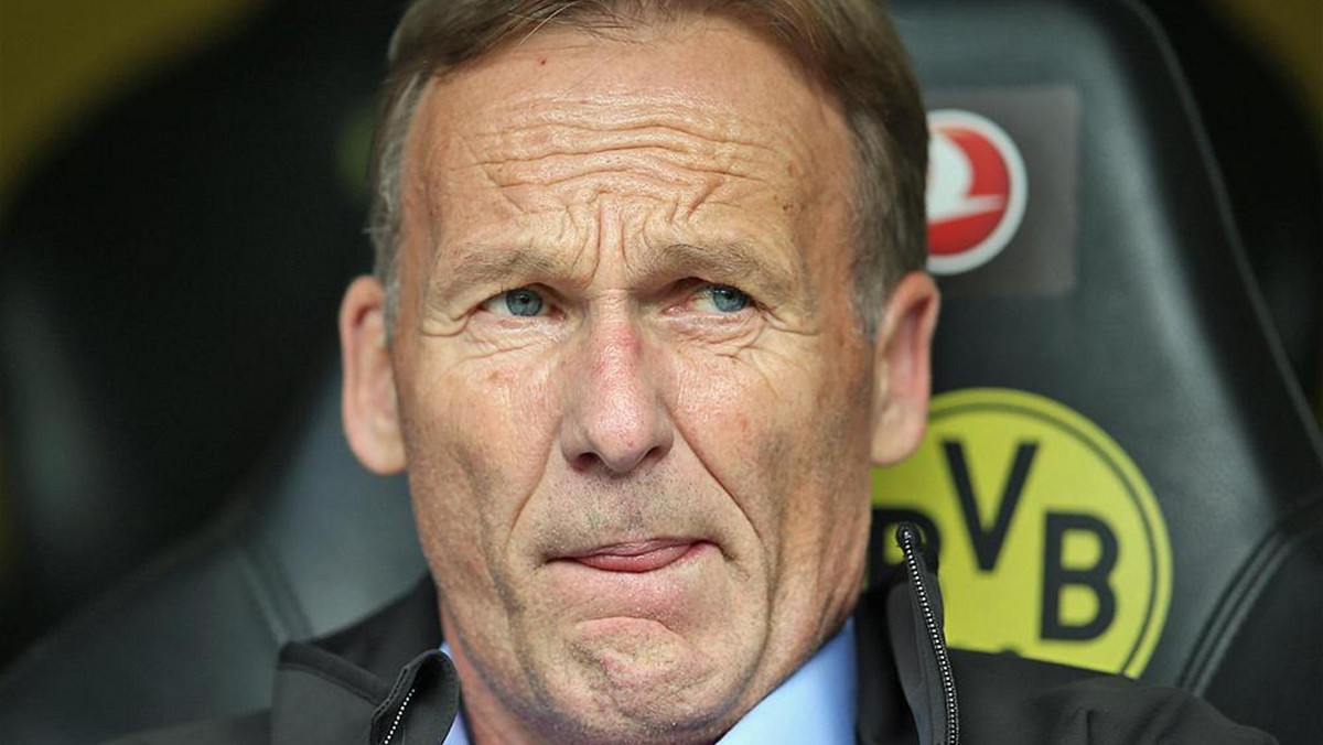 Na wieści o tym, że kibice Legii Warszawa nie będą uczestniczyć w wyjazdach na mecze swojej drużyny w dotychczasowej formie, zareagowała Borussia Dortmund. - Nie mam nic przeciwko - powiedział prezes klubu Hans-Joachim Watzke.