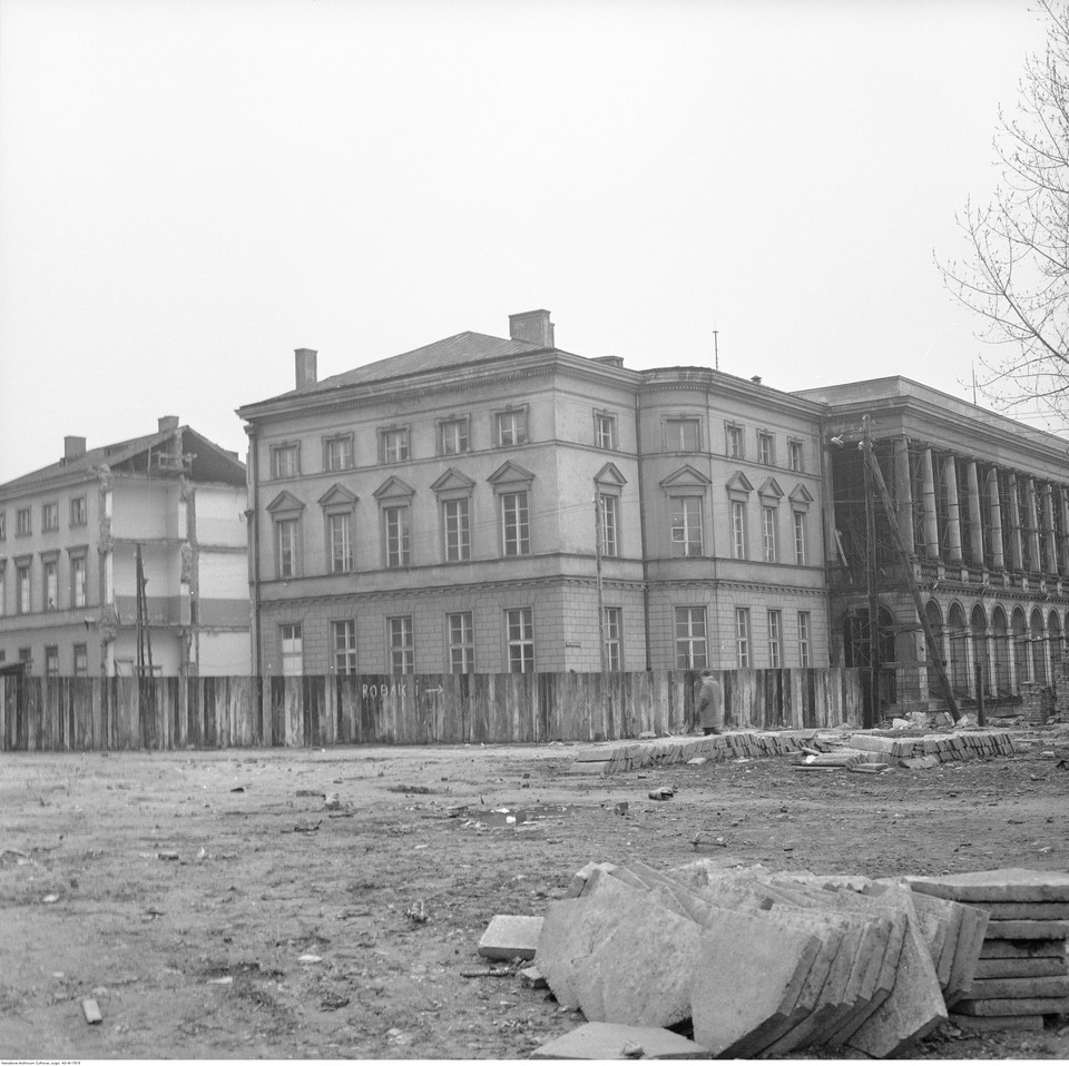 Przesuwanie Pałacu Lubomirskich w Warszawie