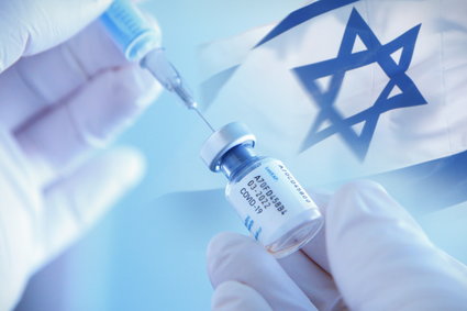 Izrael: szczepionka mniej skuteczna wobec łagodnego przebiegu wariantu Delta