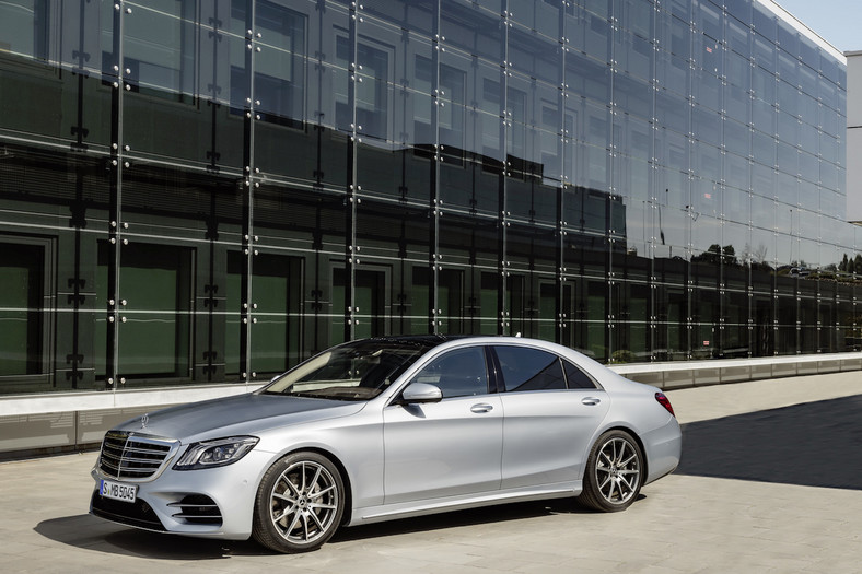 Mercedes Klasy S po liftingu (długi rozstaw osi)