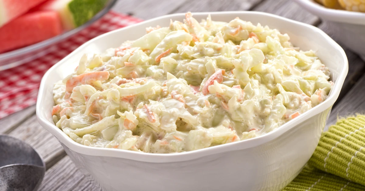 Genialny colesław. Przepis na surówkę do obiadu lepszą niż w restauracji