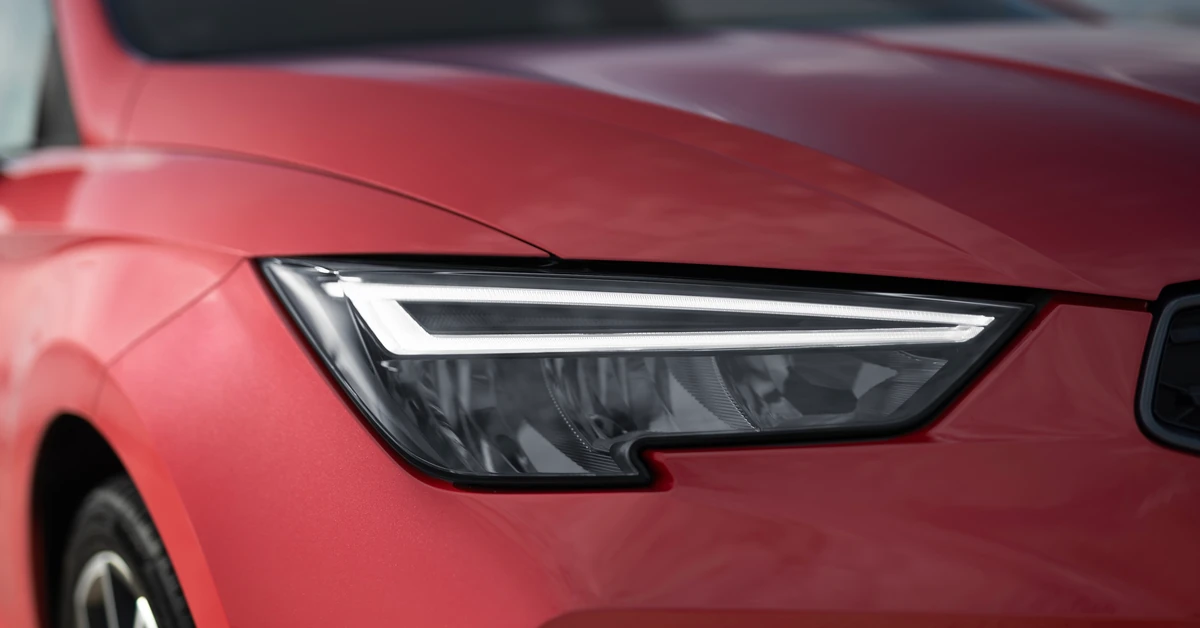 Nowy Seat Ibiza wjeżdża na rynek. Pod maską pancerny silnik