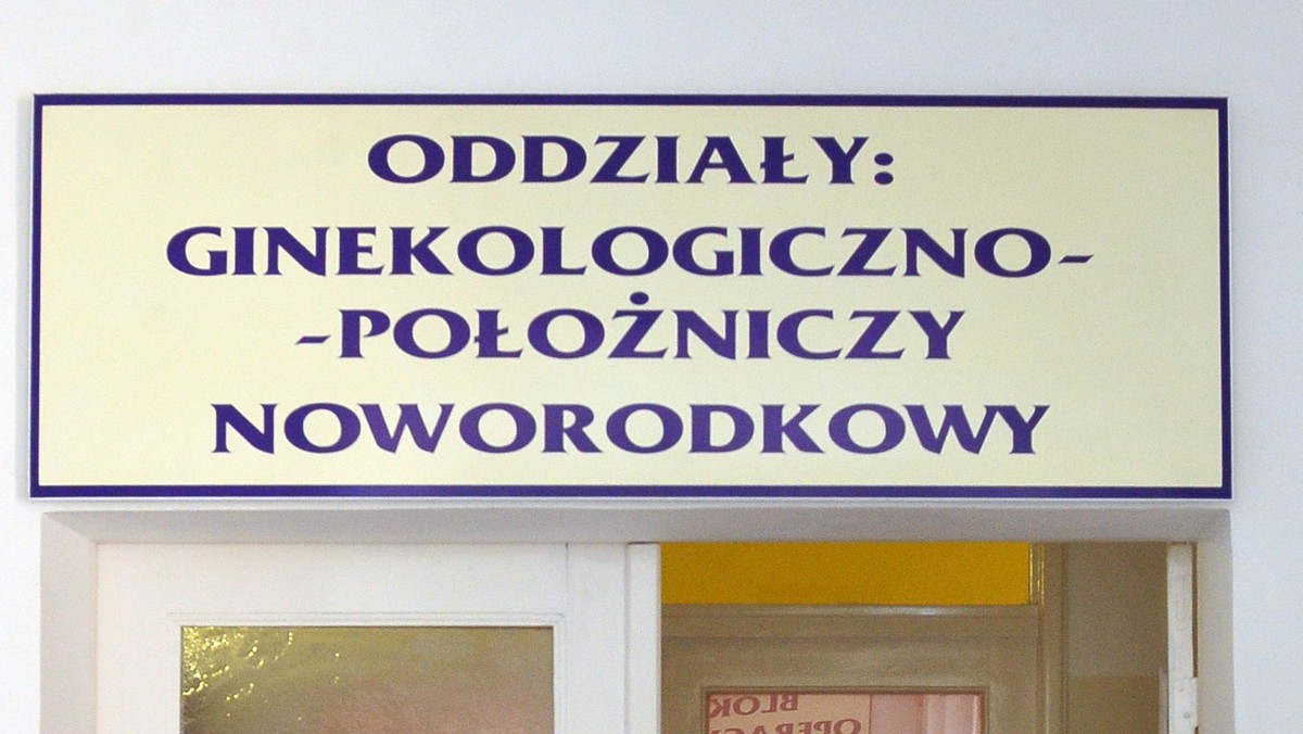 Noworodka z Białogardu, którego zabrano ze szpitala dzień po narodzinach, zbadał na prośbę rodziców lekarz specjalizujący się w medycynie niekonwencjonalnej - do takich informacji dotarł "Super Express".