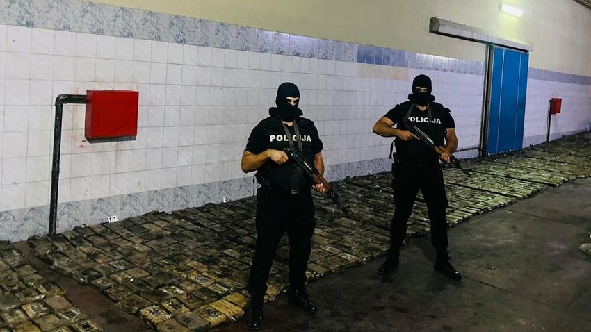 Milionska zaplena - kokain među bananama