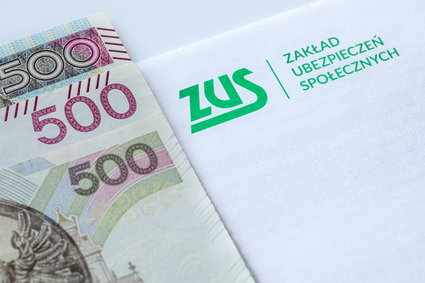 "Nieprawdziwe głosy". ZUS przypomina, że 500 plus to ciągle 500 plus