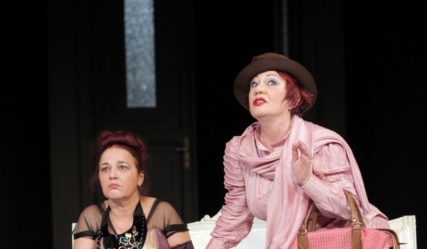 426648_gospodja-ministarka-blic-online1