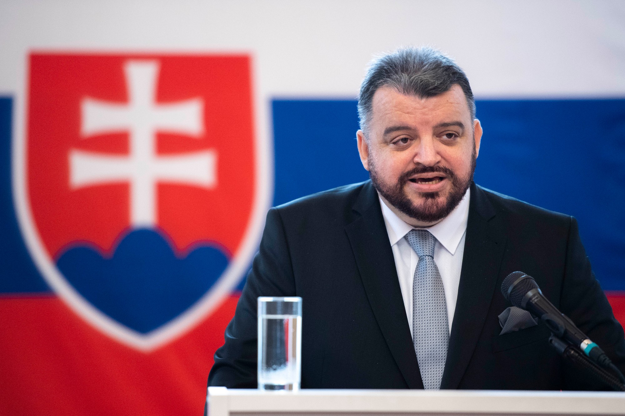 Bývalý poradca predsedu vlády Eduard Chmelár.