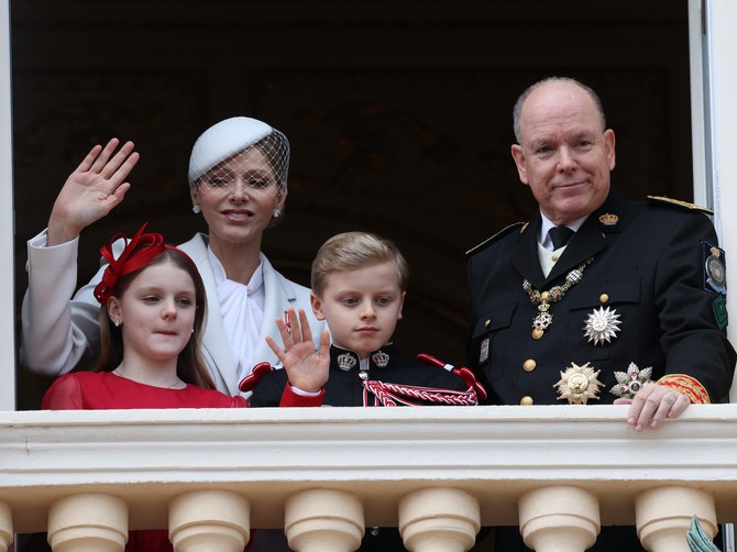 Blizanci princa Alberta i princeze Šarlin očarali Monako i zaista su neverovatno slatki