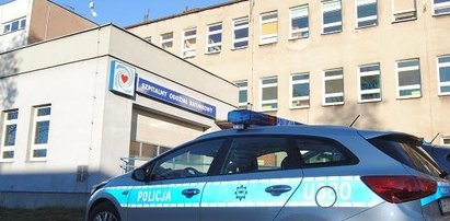 Policjanci pomogli ciężarnej