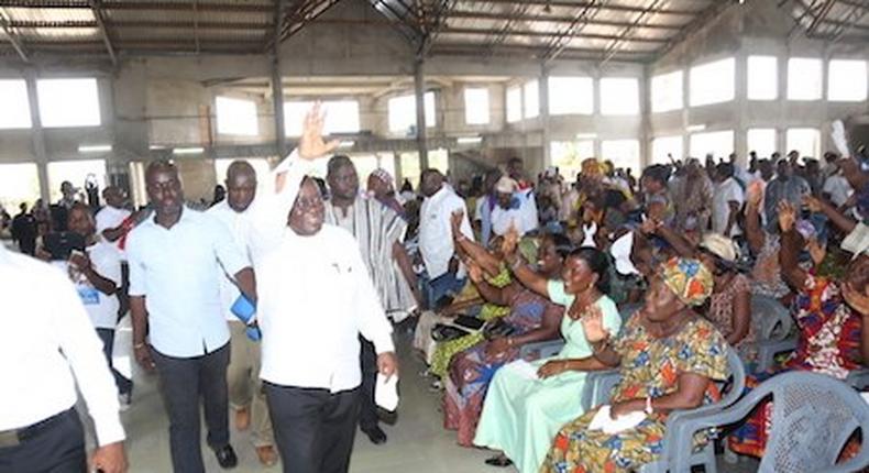 Nana Addo interacting with people during his Volta regional tour