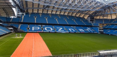 Jest kołdra dla polskich klubów. Ekstraklasa kupiła specjalne maty ochronne