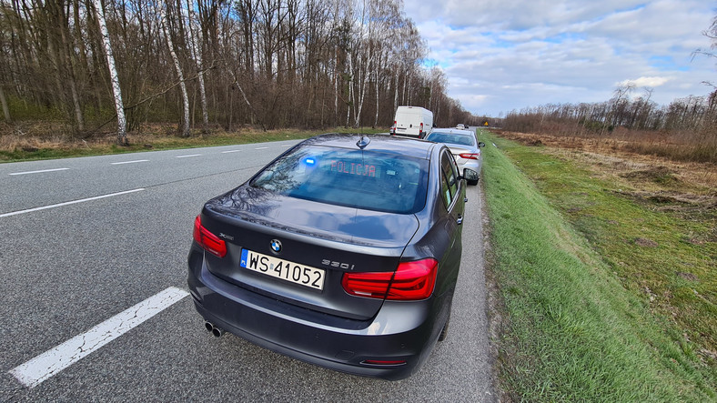 Podróżujemy z policyjnym patrolem Speed nieopodal Siedlec