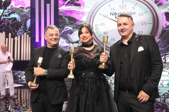 (VIDEO) "SUPRUGA JE U BOLNICI" Pobednik "Nikad nije kasno" imao saobraćajku pred finale, jedva izustio: "Teško mi je, mislio sam da odustanem"