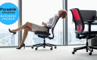 Fotel biurowy jak wybrać najlepszy do biura - poradnik zakupowy