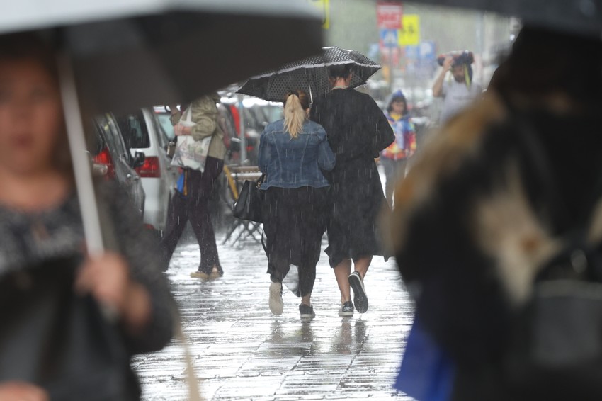 Kiša i pljuskovi u petak, očekuje se više od 20 litara kiše po kvadratnom metru