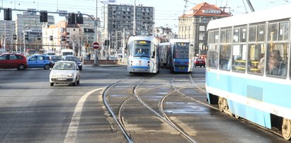 Zwalniają tramwaje, jak tylko się da