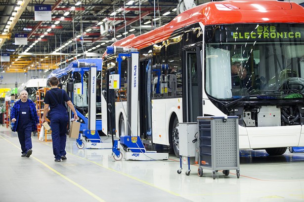 Montaż autobusów Volvo w fabryce we Wrocławiu (6)