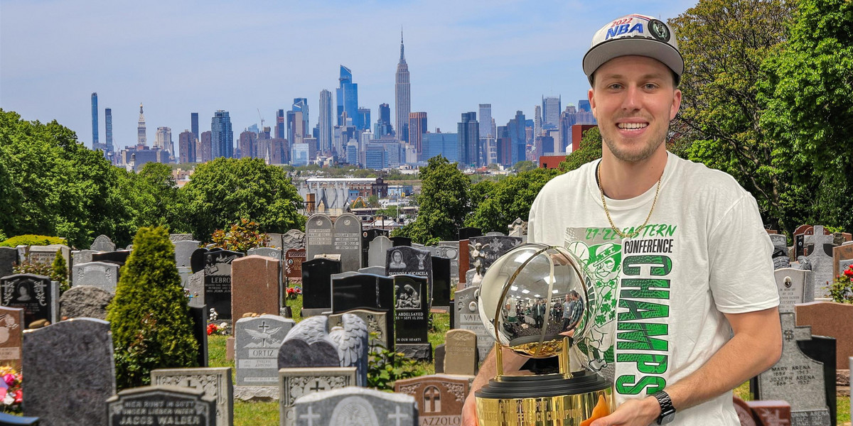 W 2020 r. pracował na cmentarzu. Dwa lata później Matt cieszył się z wygrania finału Konferencji Wschodniej z Boston Celtics. 
