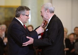 Odznaczenia wręczone: Buzek, Kobuszewski, Applebaum... ZDJĘCIA