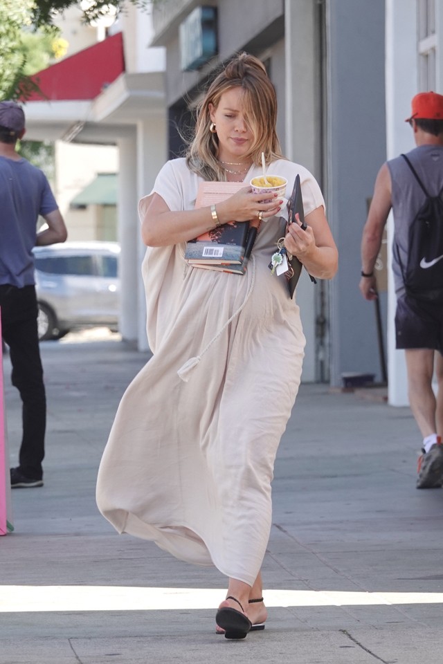 Hilary Duff terhes