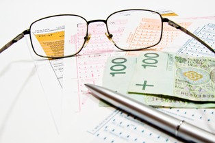 PIT 2012: przedsiębiorcze dziecko może pozbawić rodziców prawa do obniżenia podatku