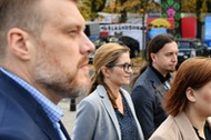 Adrian Zandbergi, działaczki i dzialacz partii Razem 