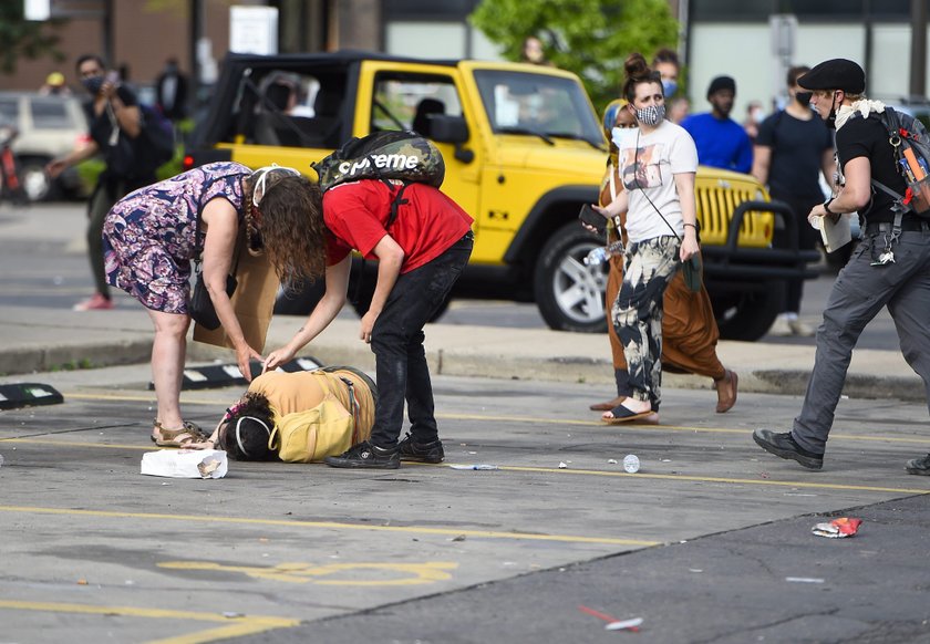 Minneapolis: zamieści po śmierci czarnoskórego Georgea Floyda