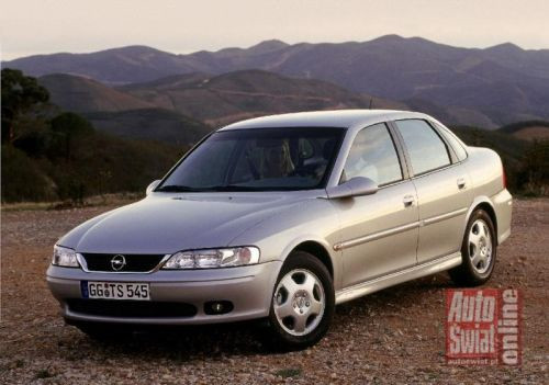 Ford Mondeo, Mazda 626, Opel Vectra, Peugeot 406, Volkswagen Passat - Przełomowy Ford