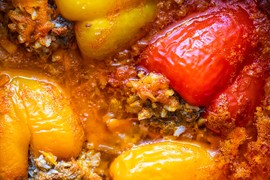 Kuvarice su otkrile zašto ne možemo da napravimo STVARNO DOBRE PUNJENE PAPRIKE - uvek nam se potkrade neka od OVIH grešaka