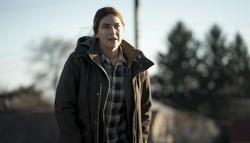 Emmy 2021 rozdane. Triumf "The Crown" i "Gambitu królowej"