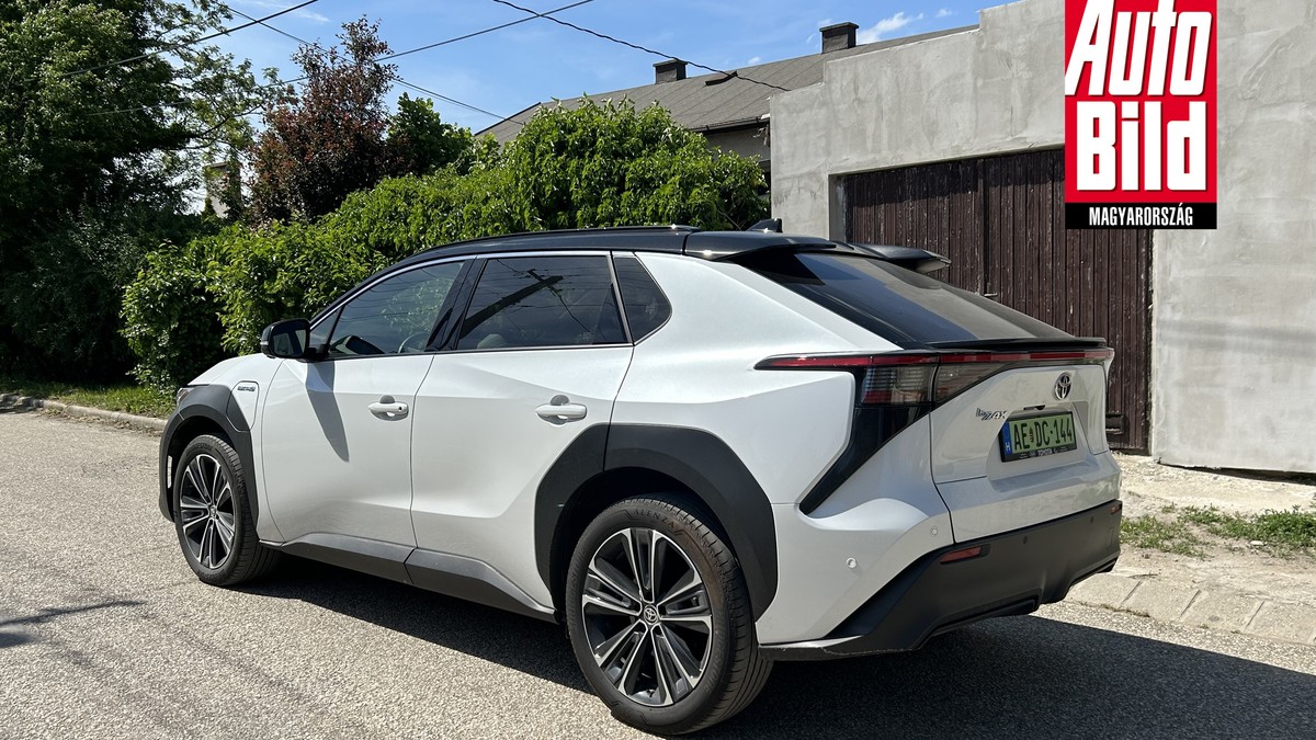 Toyota bZ4X teszt: kinőtte a gyerekbetegségeket
