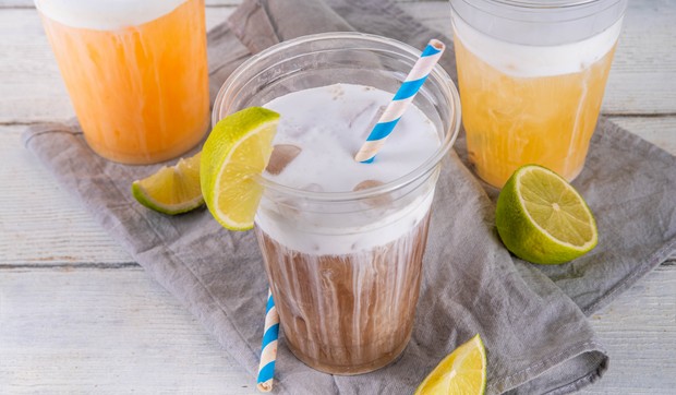 "Prljava soda" je napitak koji kombinuje gazirane sokove, guste sirupe i mlečne sastojke