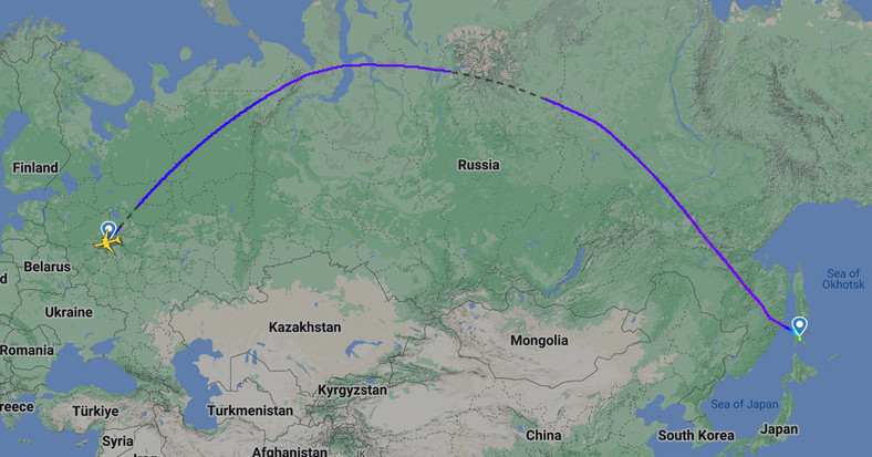 Lot z Moskwy na Sachalin