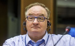 Saryusz-Wolski zapowiada, że zmierzy się z Tuskiem w wyborach prezydenckich. 'W obronie honoru Najjaśniejszej'