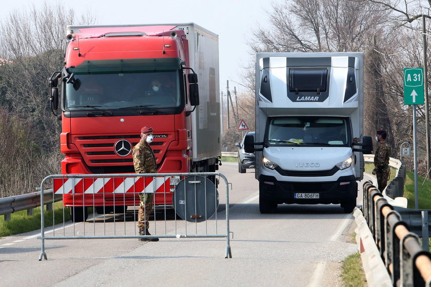 Małe włoskie miasteczko Vo Euganeo drastycznie zmniejszyło liczbę zakażeń koronawirusem