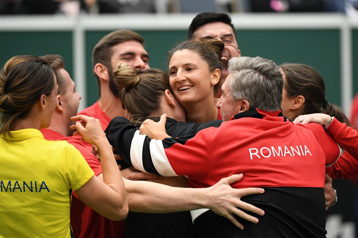 Monica Niculescu și Irina Begu au reușit ce n-au putut fotbaliștii din Generația de aur în sfertul cu Suedia de la World Cup '94
