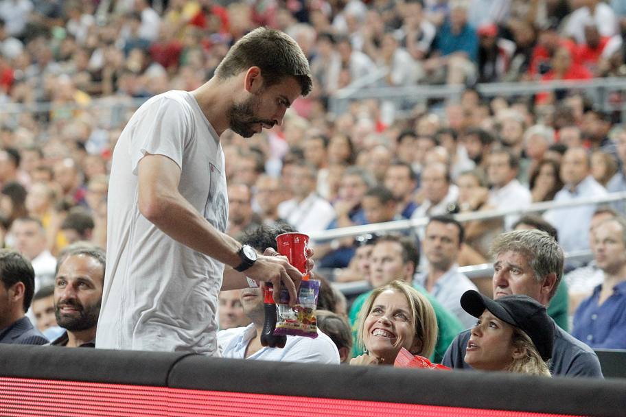 FOTO / Scene de dragoste cu Pique şi Shakira la Campionatul Mondial!