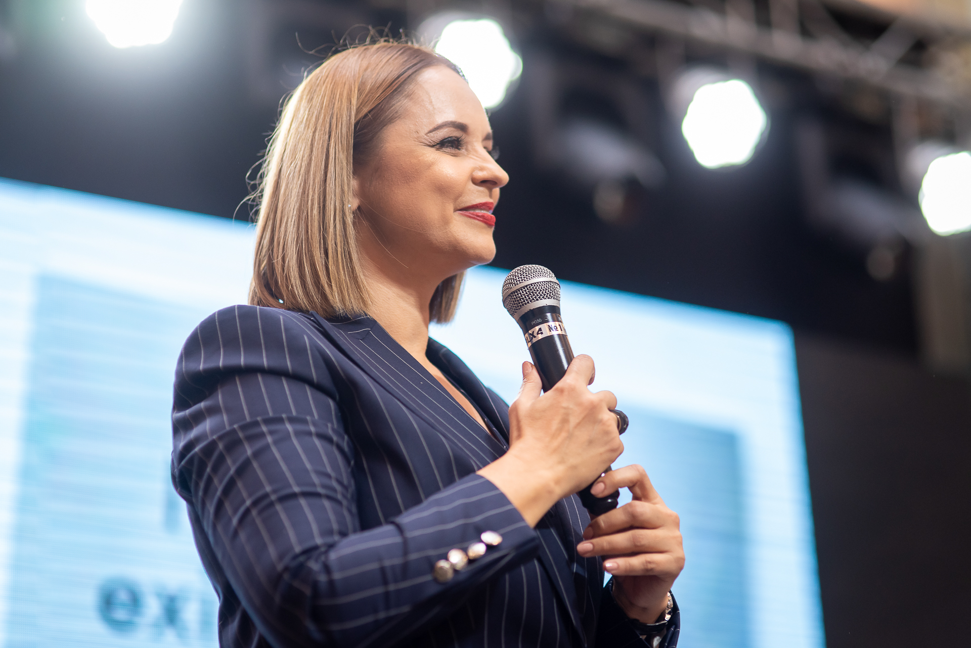 Ce spune Andreea Raicu despre stilul vestimentar al Andreei Marin. „Cred că aş face ceva mult mai simplu”