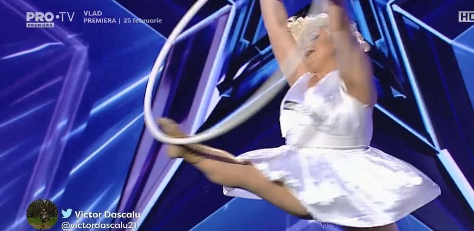 Românii au talent, sezonul 9. O rusoaică plinuță i-a dat pe spate pe jurați. Acrobație impresionantă la înălțime | FOTO & VIDEO