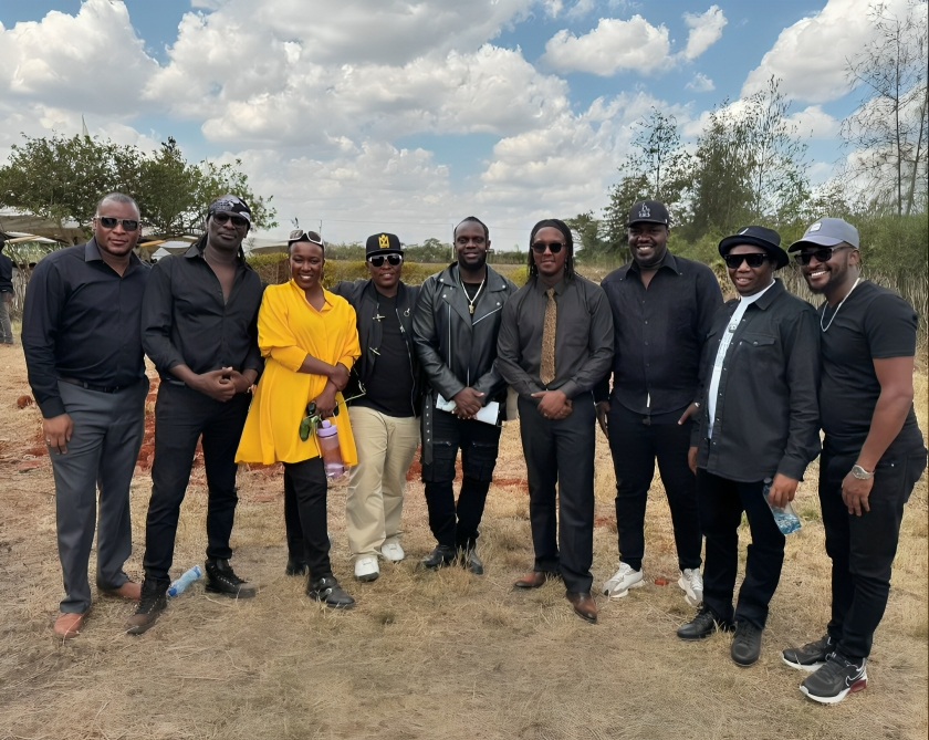 Kenyan celebrities support Wyre following his mother’s passing