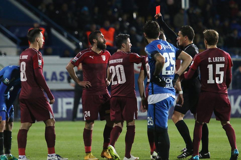 Scandal la Viitorul - Voluntari. Vasile Maftei: ”Arbitrul Kovacs mi-a zis: Marș de aici!”. Primarul Voluntariului vrea să retragă echipa din Liga 1