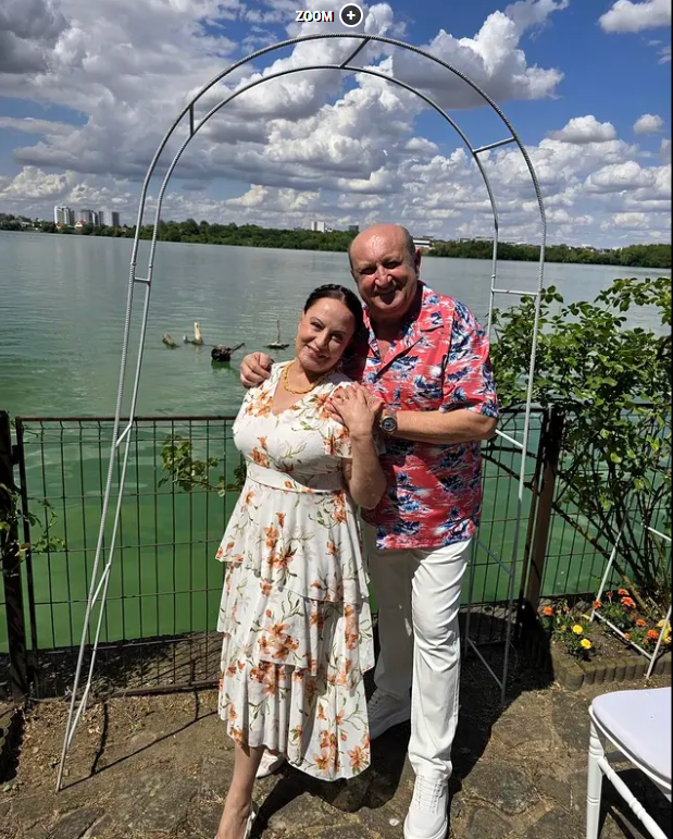 Cum a apărut Maria Dragomiroiu în costum de baie, la plajă, în Las Vegas. Mulți n-ar spune că are 70 de ani