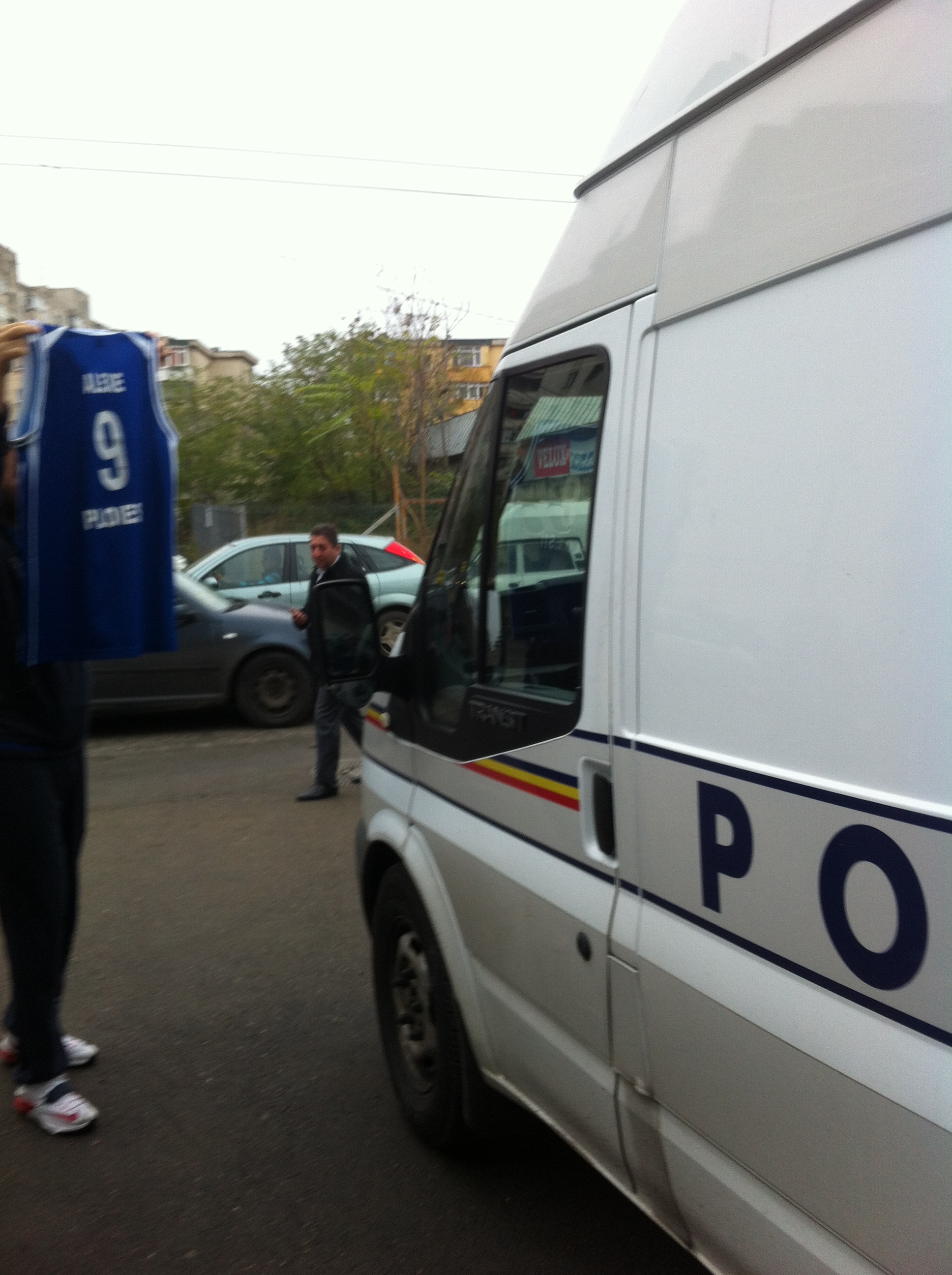 GALERIE FOTO / Presat să admită că l-a jefuit pe Toni Alexe