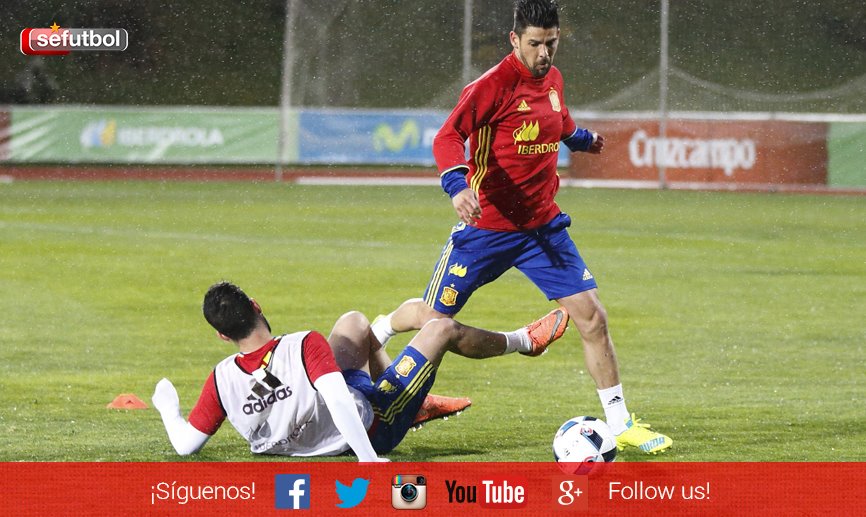 Spania vine la Cluj fără Sergio Busquets. Mijlocașul Barcelonei și-a fracturat un deget de la mână. Imagini inedite din cantonamentul campioanei europene și mondiale / GALERIE FOTO&VIDEO